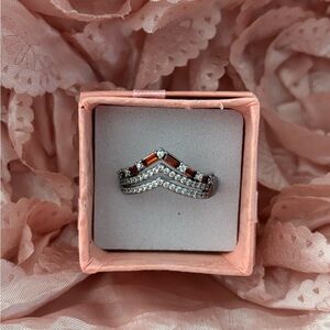 Elegant Silver and Red Gemstone Ring